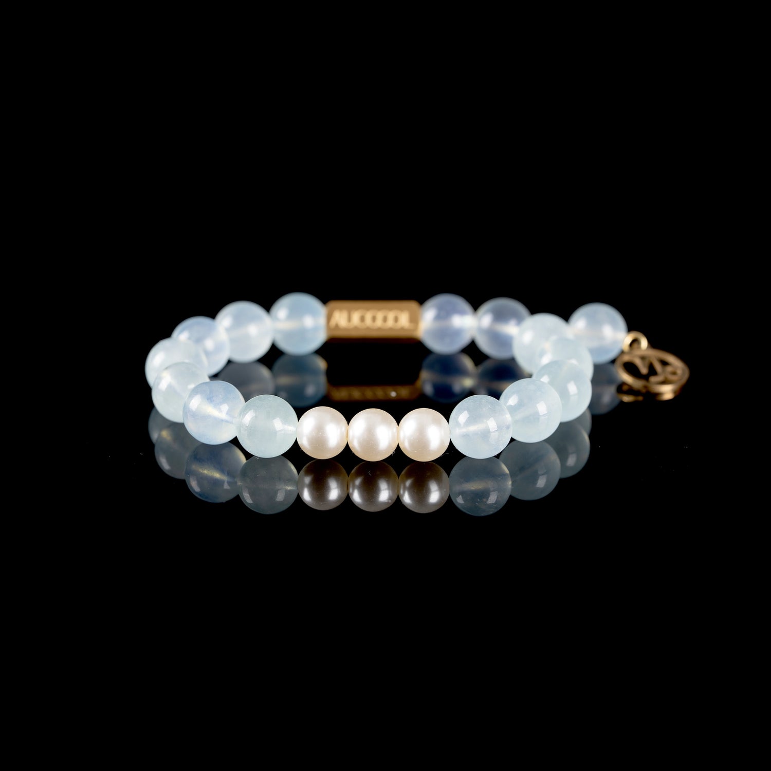 Water's Whisper Aquamarine Capricorn Pearl Bracelet